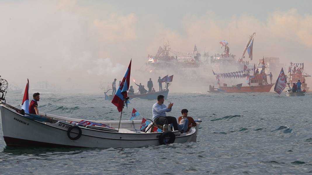 Trabzon'dan kupa çıkarması: Binlerce taraftar akın etti 3